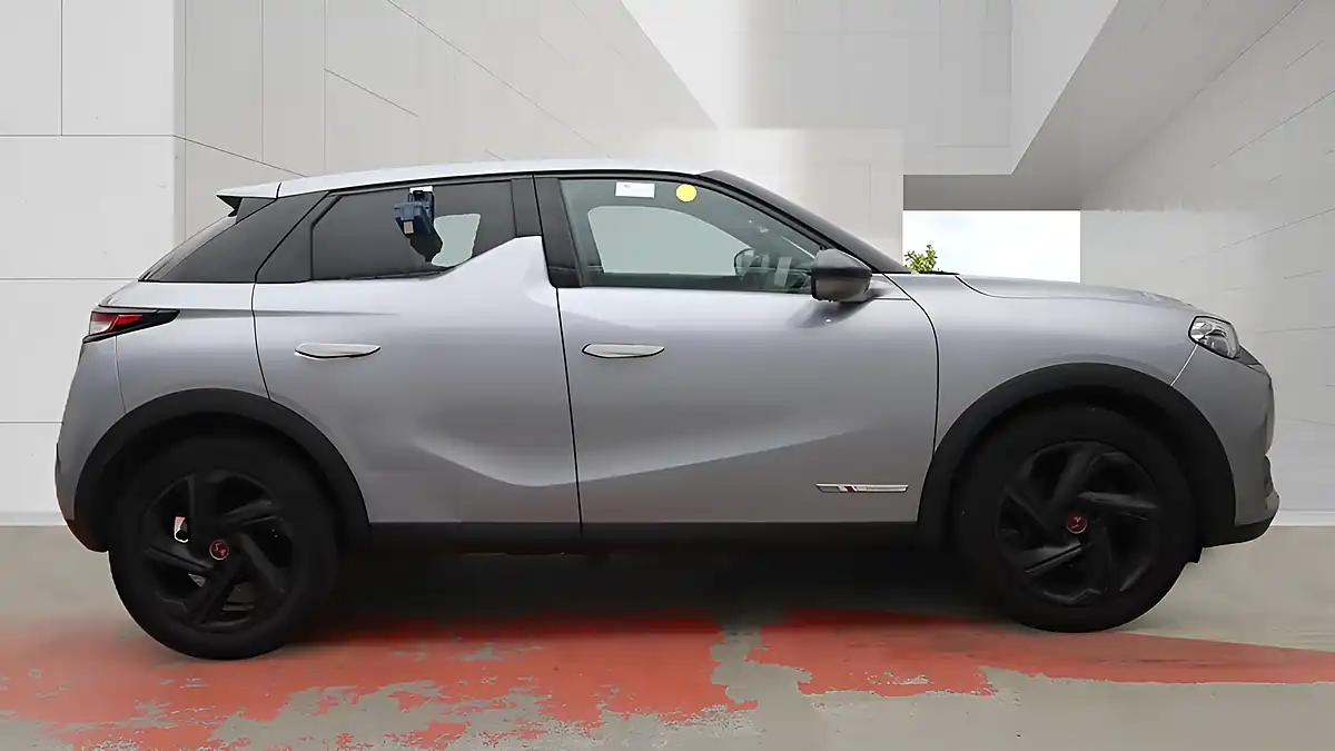 Used 2022 DS Automobiles DS 3 Performance Line + Grey - Interior and Exterior details 5