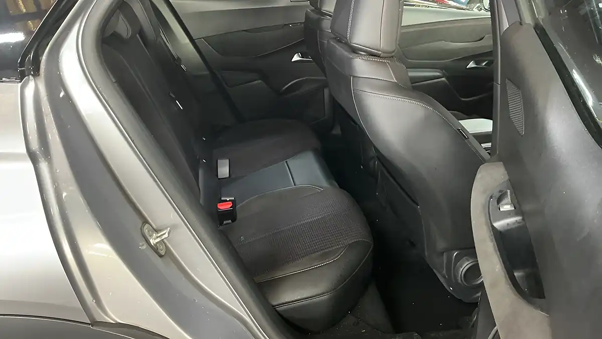 Used 2022 DS Automobiles DS 3 Performance Line + Grey - Interior and Exterior details 7