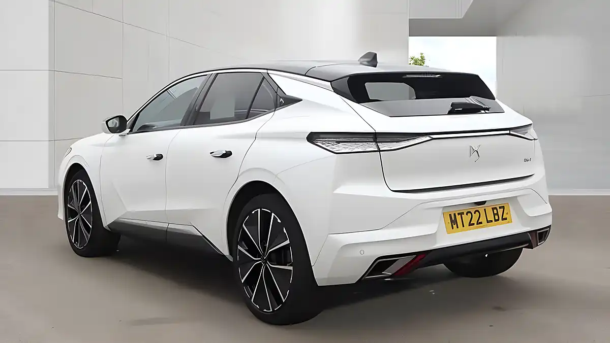 Used 2022 DS Automobiles DS 4 Rivoli White - Interior and Exterior details 3