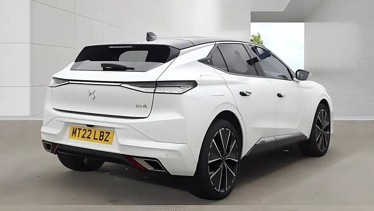 Used 2022 DS Automobiles DS 4 Rivoli White - Interior and Exterior details 4