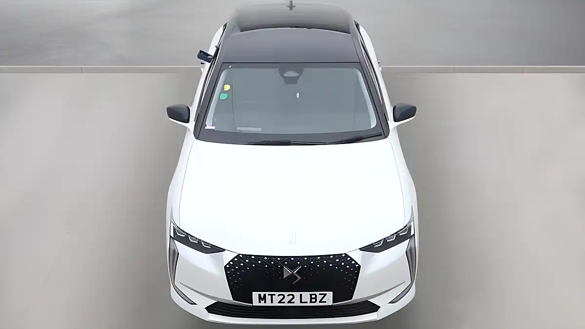 Used 2022 DS Automobiles DS 4 Rivoli White - Interior and Exterior details 7