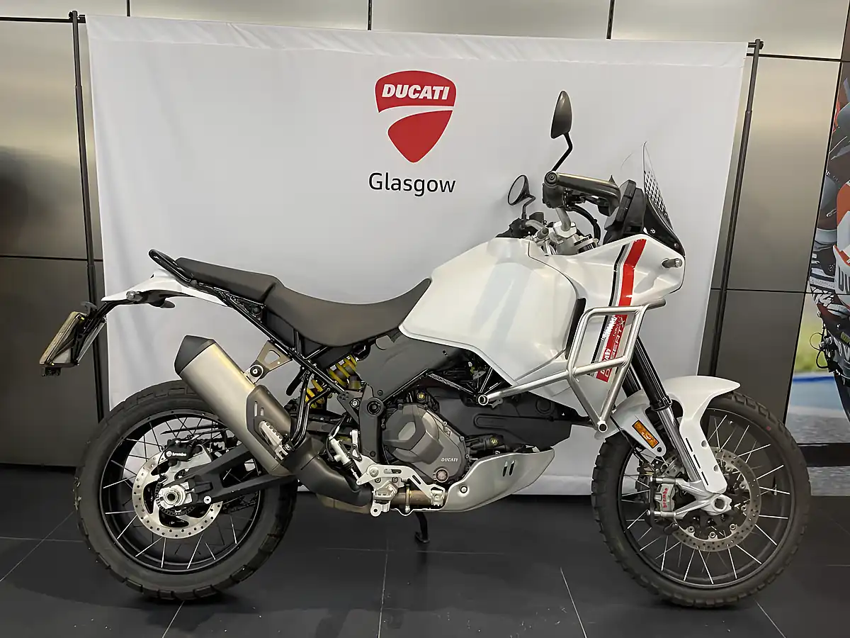 Used 2022 Ducati Desert-X Star White Silk - Front View