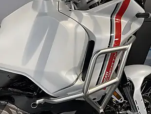 Used 2022 Ducati Desert-X Star White Silk - Interior and Exterior details 7