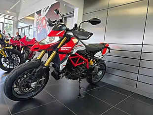 Used 2022 Ducati Hypermotard 950 Sp Multi-Coloured - Interior and Exterior details 10