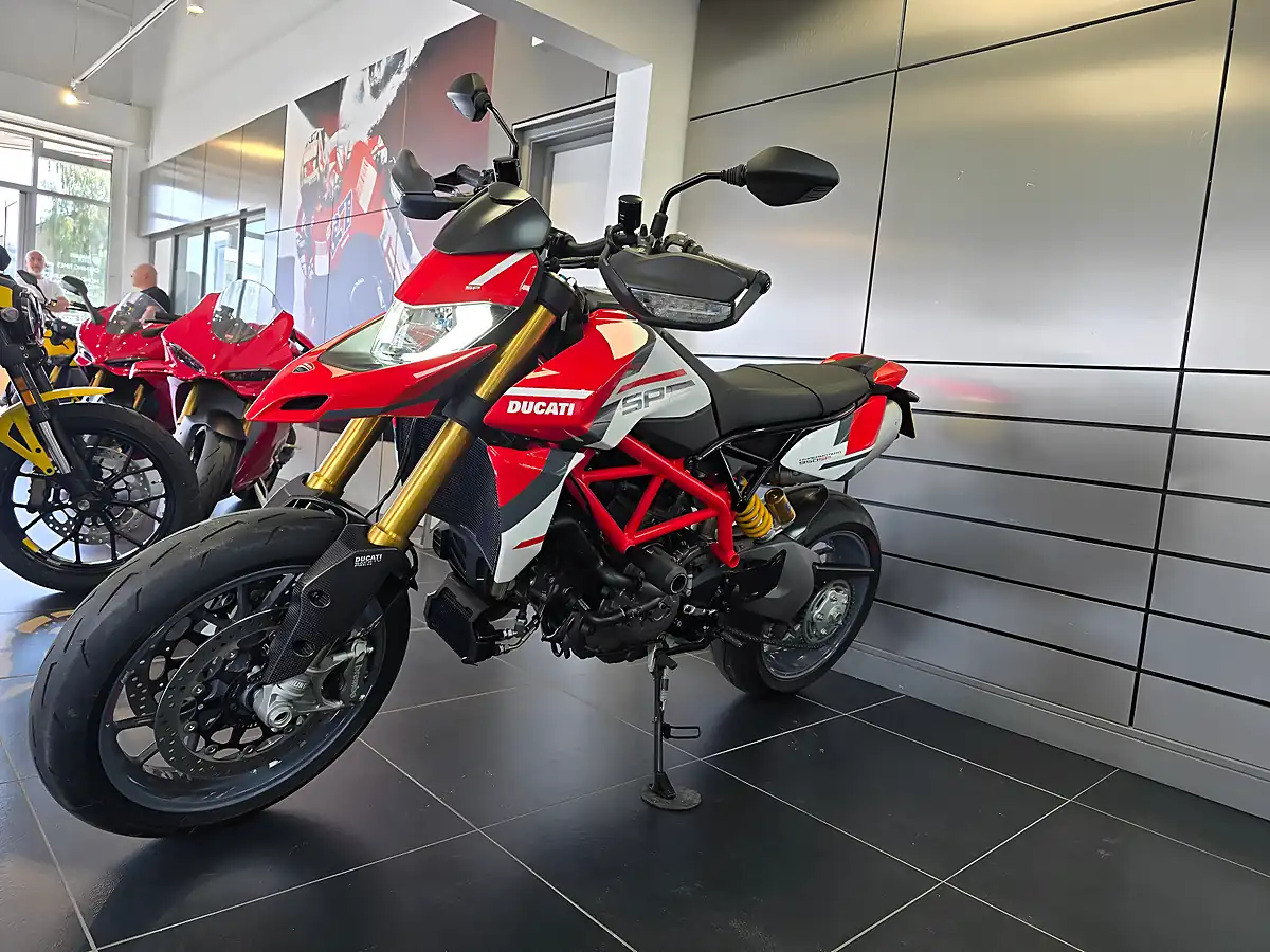Used 2022 Ducati Hypermotard 950 Sp Multi-Coloured - Interior and Exterior details 10