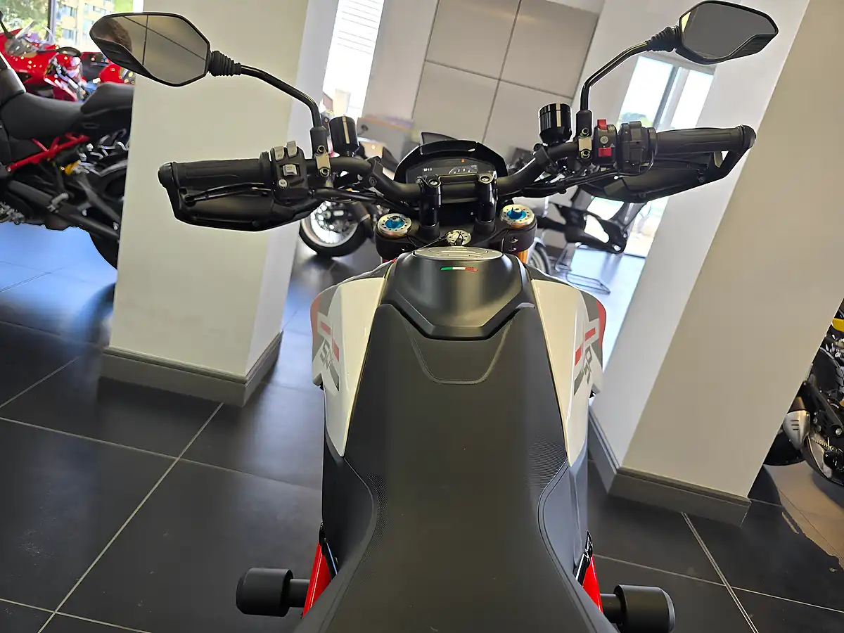 Used 2022 Ducati Hypermotard 950 Sp Multi-Coloured - Interior and Exterior details 12