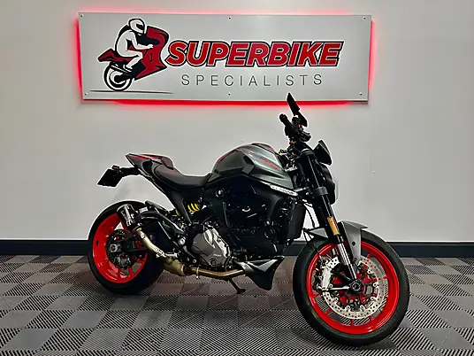 2022 Ducati Monster 937 Plus