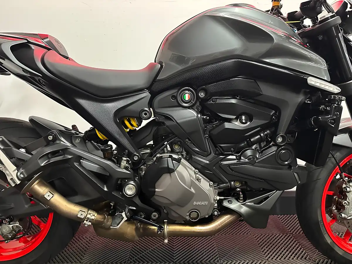 Used 2022 Ducati Monster 937 937 Plus Grey - Interior and Exterior details 10