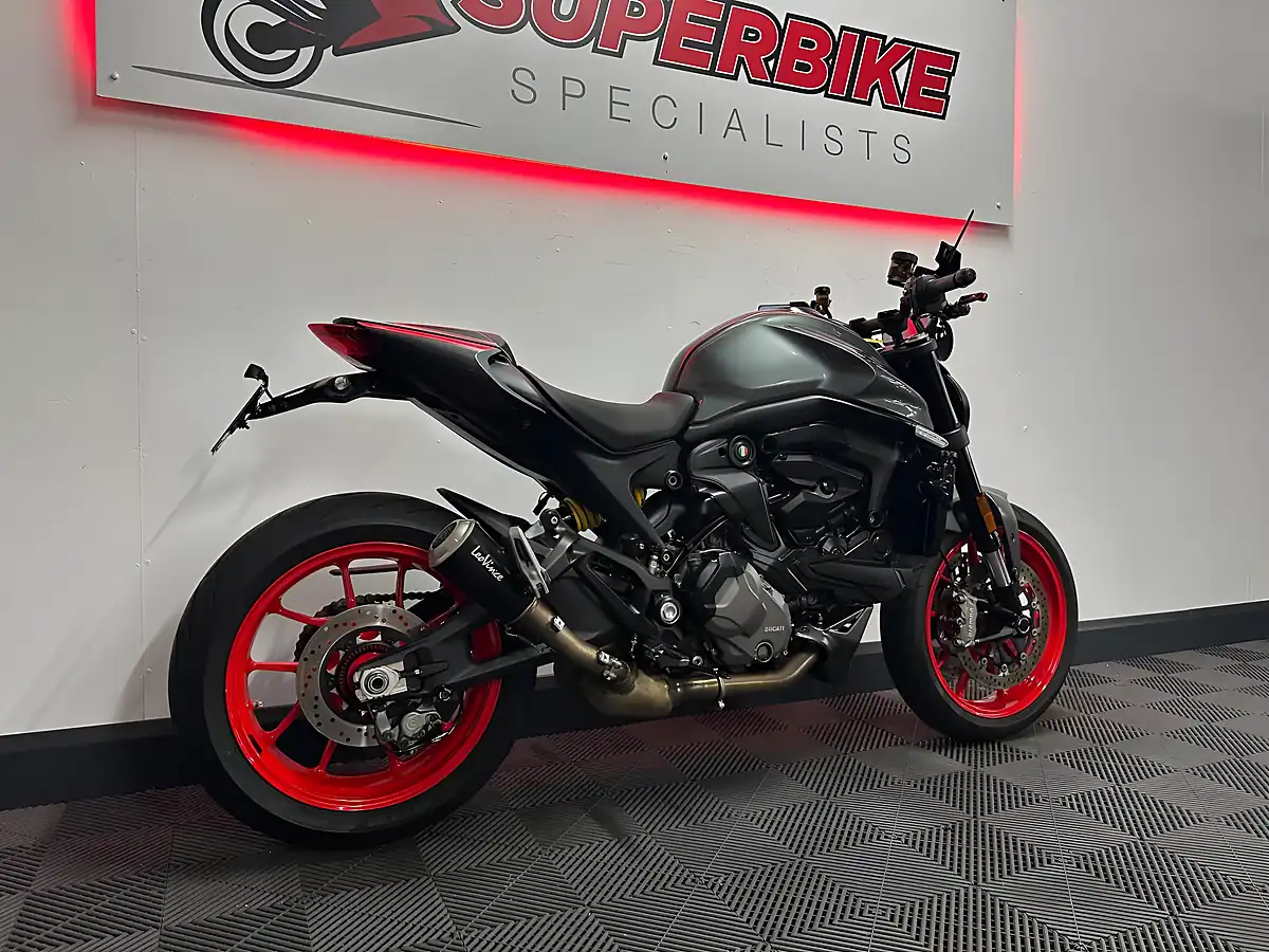 Used 2022 Ducati Monster 937 937 Plus Grey - Interior and Exterior details 7