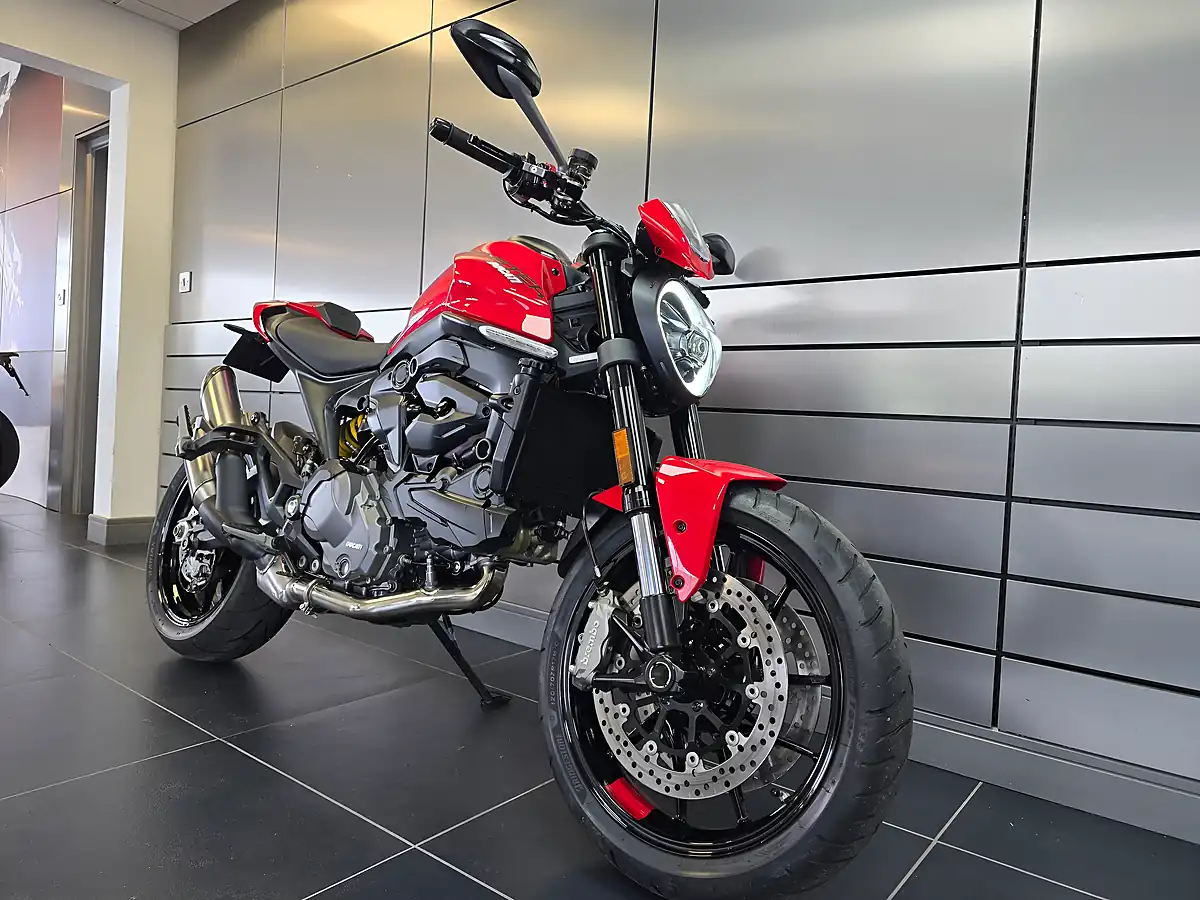 Used 2022 Ducati Monster 937 Plus Red - Interior and Exterior details 2