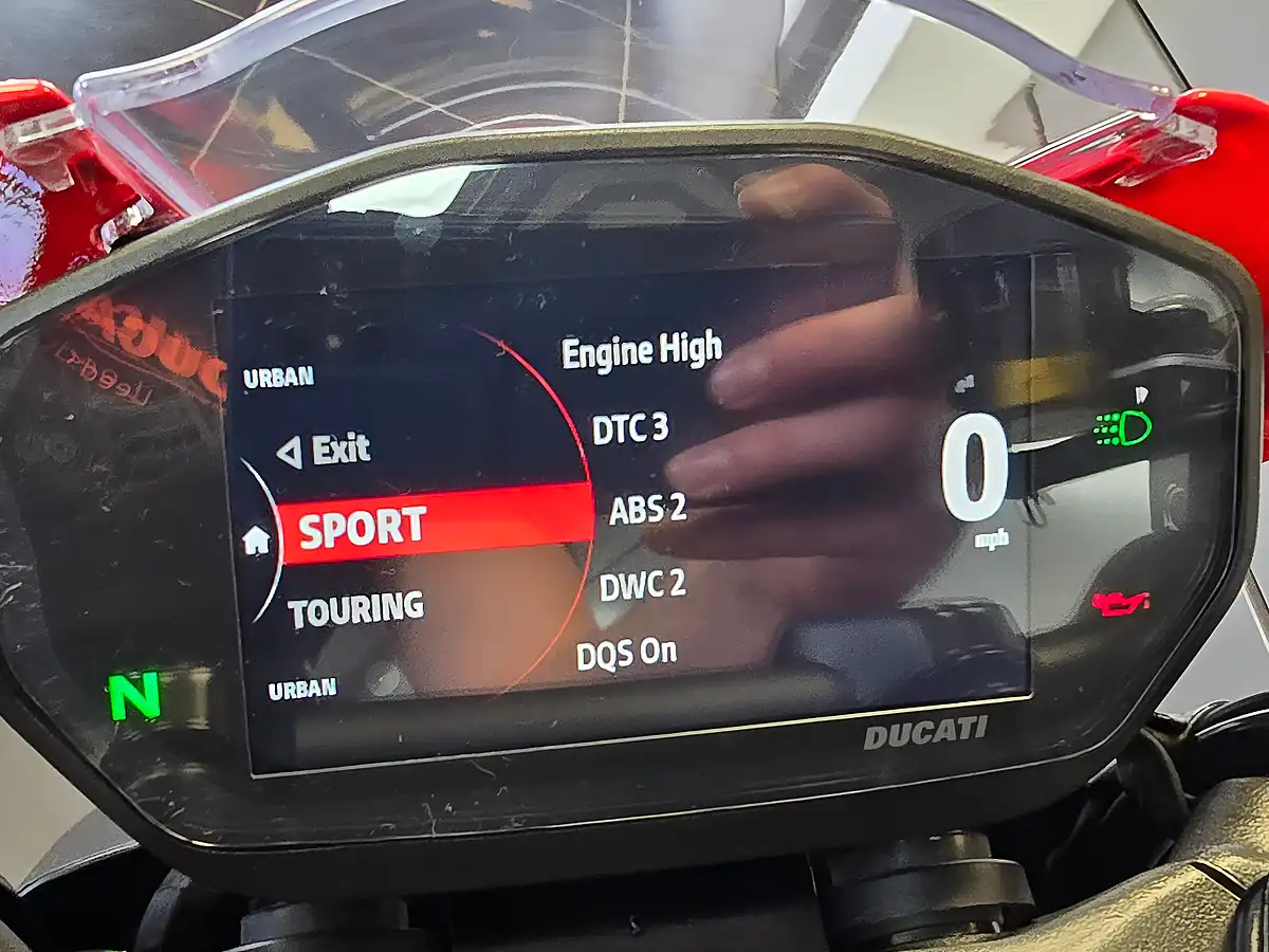 Used 2022 Ducati Monster 937 Plus Red - Interior and Exterior details 20