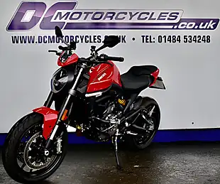 Used 2022 Ducati Monster 937 Plus Red - Interior and Exterior details 2