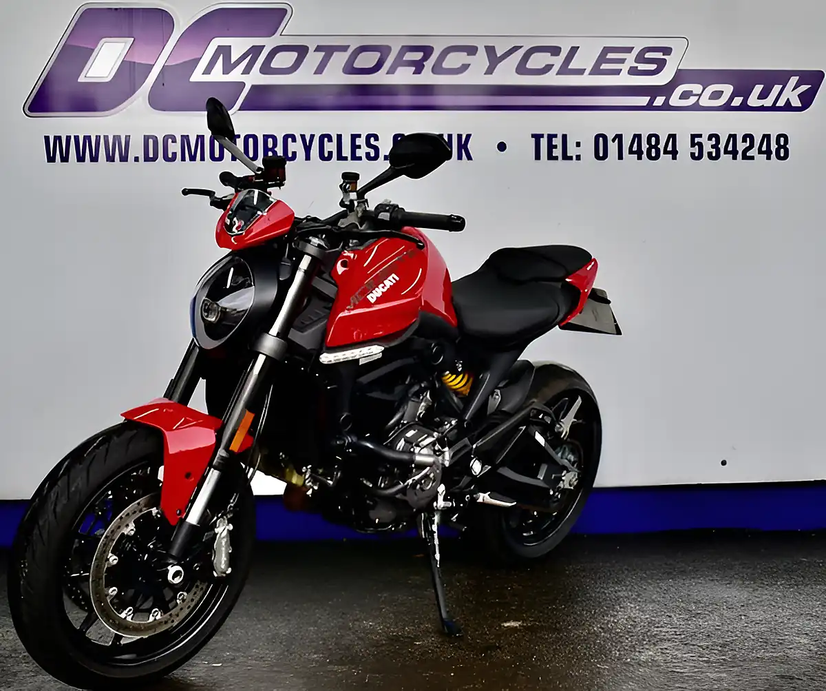 Used 2022 Ducati Monster 937 Plus Red - Interior and Exterior details 2