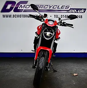 Used 2022 Ducati Monster 937 Plus Red - Interior and Exterior details 3