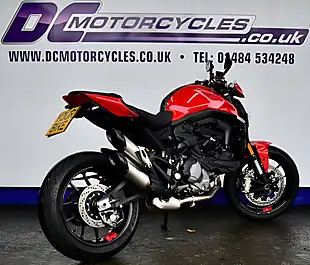 Used 2022 Ducati Monster 937 Plus Red - Interior and Exterior details 6