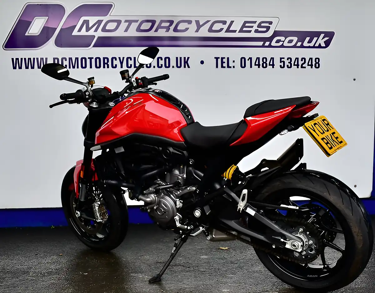 Used 2022 Ducati Monster 937 Plus Red - Interior and Exterior details 8