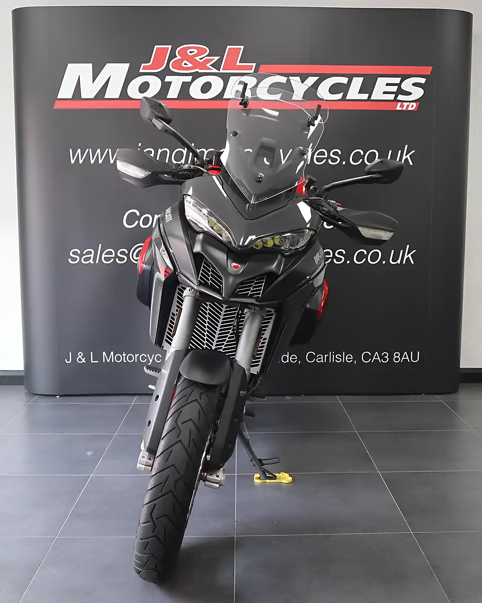 Used 2022 Ducati Multistrada V2 S Grey - Interior and Exterior details 5