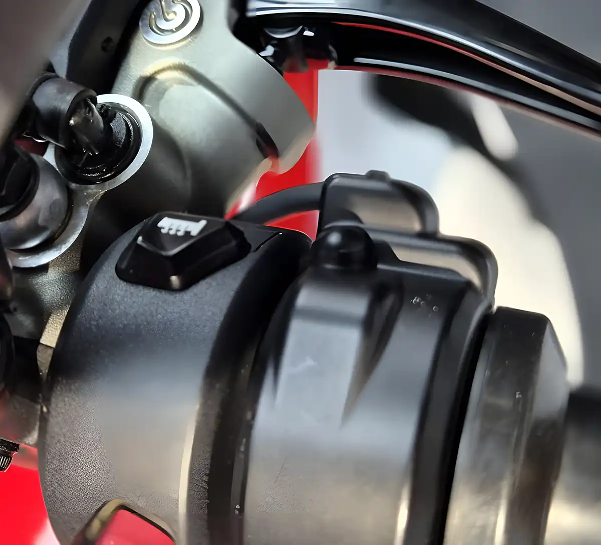 Used 2022 Ducati Multistrada V4 Pikes Pe - Interior and Exterior details 15