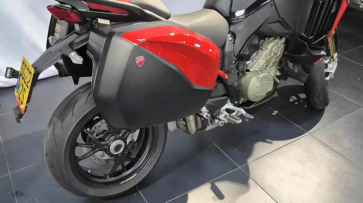 Used 2022 Ducati Multistrada V4 Pikes Pe - Interior and Exterior details 3