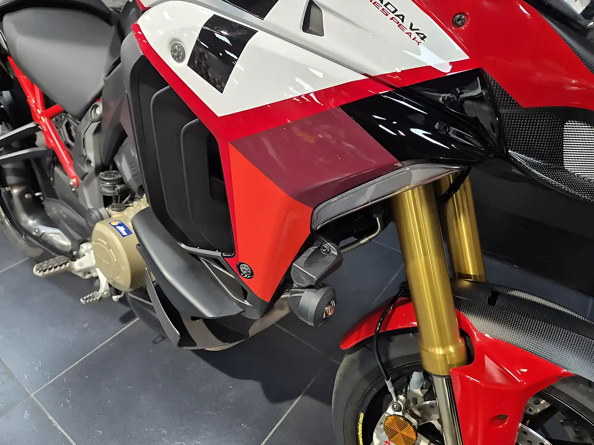 Used 2022 Ducati Multistrada V4 Pikes Peak - Interior and Exterior details 10