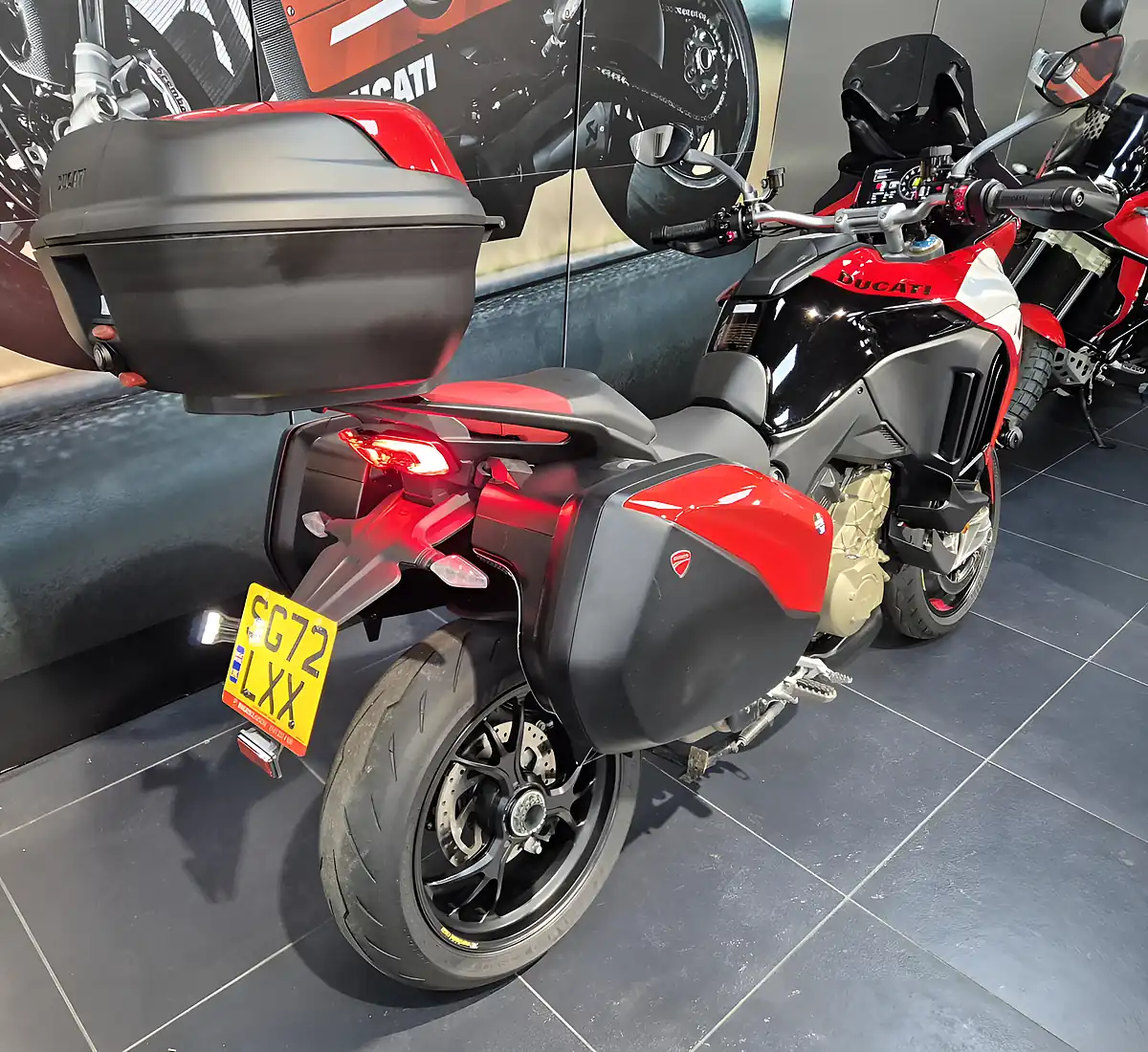Used 2022 Ducati Multistrada V4 Pikes Peak - Interior and Exterior details 15