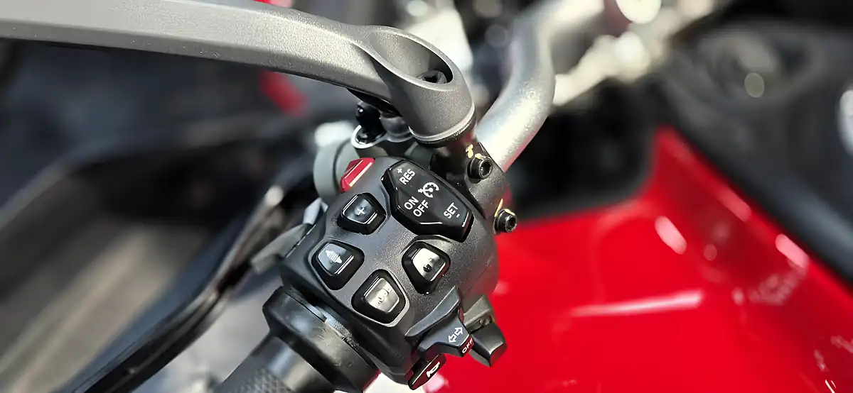 Used 2022 Ducati Multistrada V4 Pikes Peak - Interior and Exterior details 14