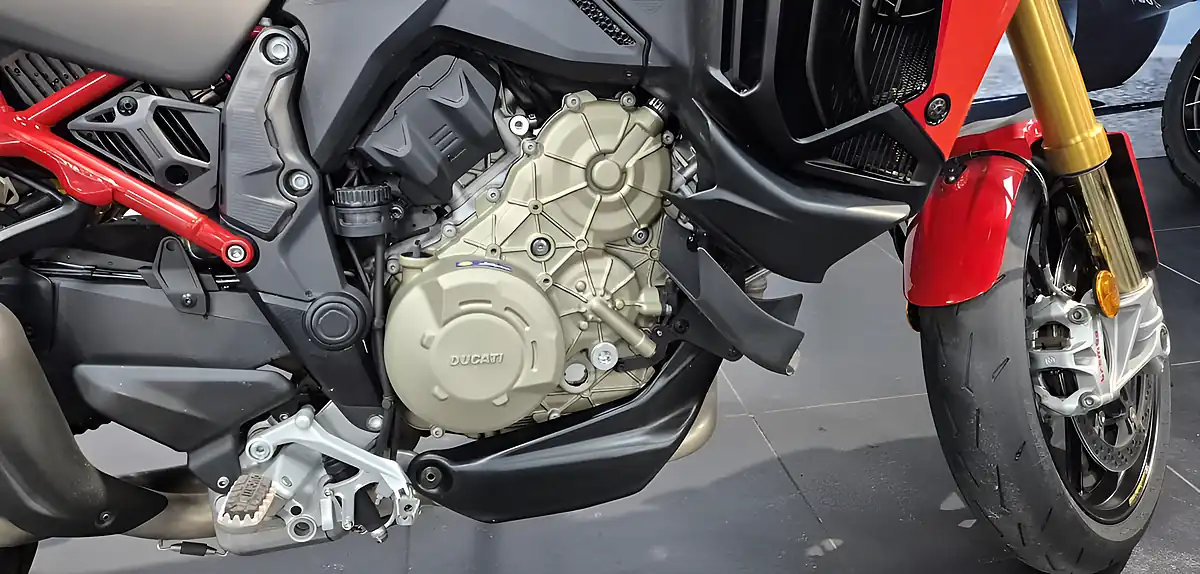 Used 2022 Ducati Multistrada V4 Pikes Peak - Interior and Exterior details 5