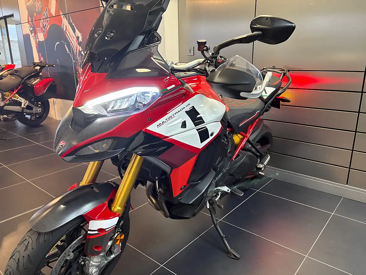 Used 2022 Ducati Multistrada V4 Pikes Peak - Interior and Exterior details 4