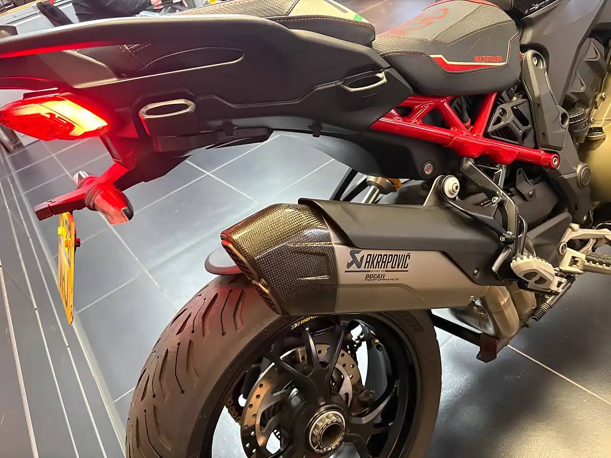 Used 2022 Ducati Multistrada V4 Pikes Peak - Interior and Exterior details 9