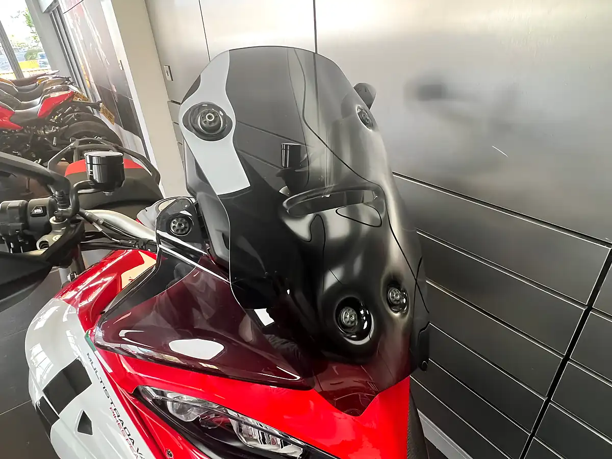 Used 2022 Ducati Multistrada V4 Pikes Peak Multi-Coloured - Interior and Exterior details 15