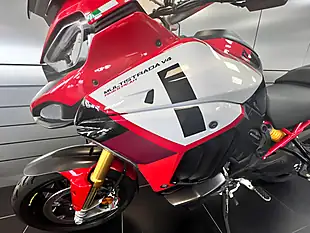 Used 2022 Ducati Multistrada V4 Pikes Peak Multi-Coloured - Interior and Exterior details 17