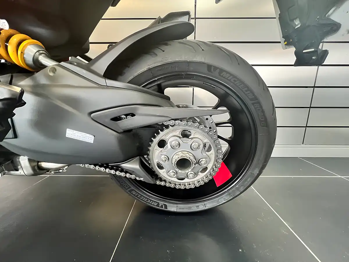 Used 2022 Ducati Multistrada V4 Pikes Peak Multi-Coloured - Interior and Exterior details 20