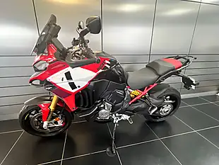 Used 2022 Ducati Multistrada V4 Pikes Peak Multi-Coloured - Interior and Exterior details 6