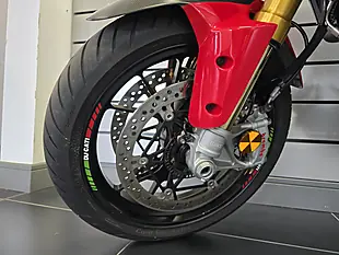 Used 2022 Ducati Multistrada V4 Pikes Peak Multi-Coloured - Interior and Exterior details 19