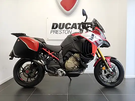 2022 Ducati Multistrada V4 Pikes Peak