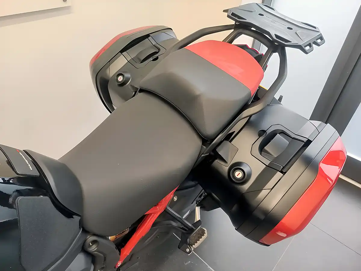 Used 2022 Ducati Multistrada V4 Pikes Peak Pikes Peak Livery - Interior and Exterior details 11