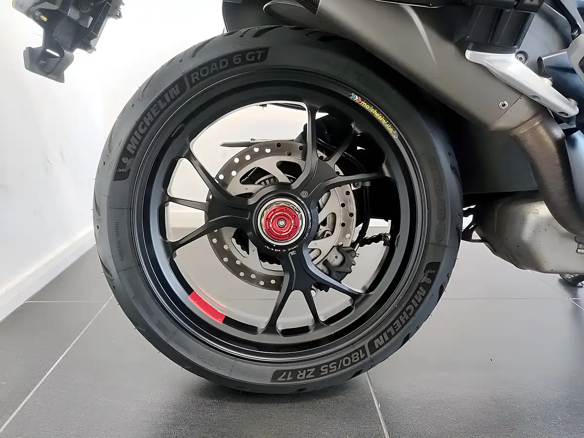 Used 2022 Ducati Multistrada V4 Pikes Peak Pikes Peak Livery - Interior and Exterior details 5