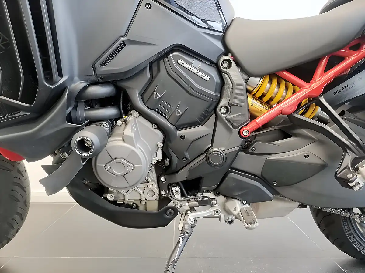 Used 2022 Ducati Multistrada V4 Pikes Peak Pikes Peak Livery - Interior and Exterior details 9