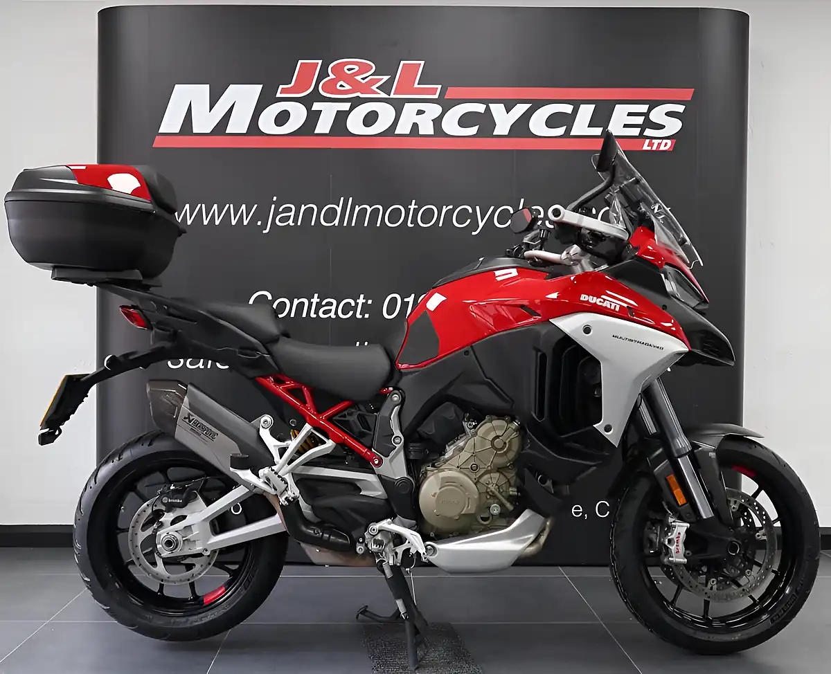 Used 2022 Ducati Multistrada V4 S Full Red - Front View