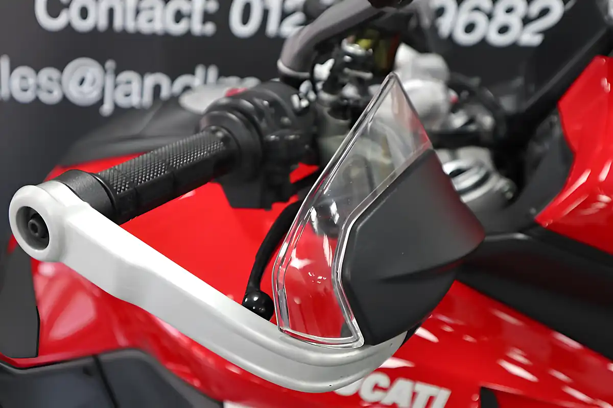 Used 2022 Ducati Multistrada V4 S Full Red - Interior and Exterior details 10