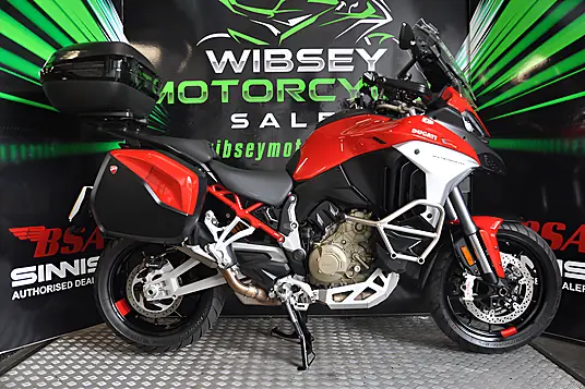 2022 Ducati Multistrada V4s Travel & Radar