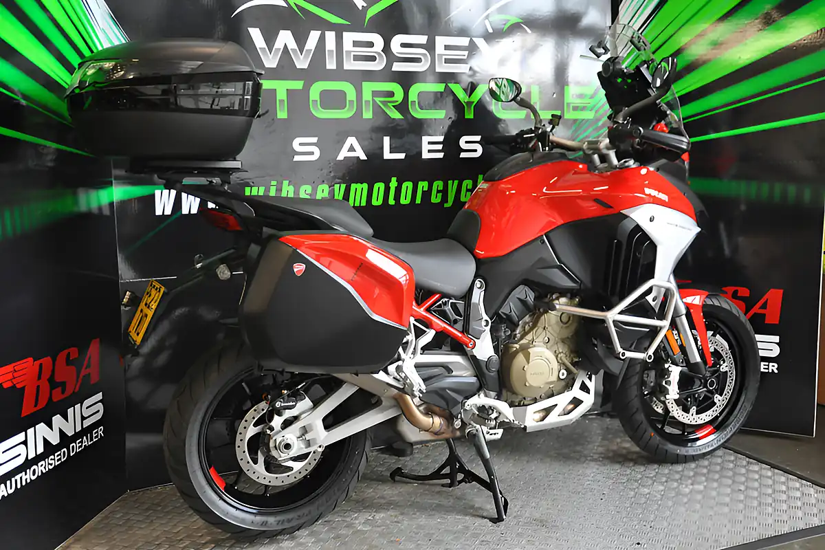 Used 2022 Ducati Multistrada V4s Travel & Radar Red - Interior and Exterior details 10