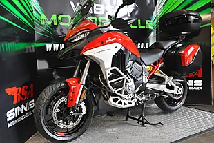 Used 2022 Ducati Multistrada V4s Travel & Radar Red - Interior and Exterior details 2