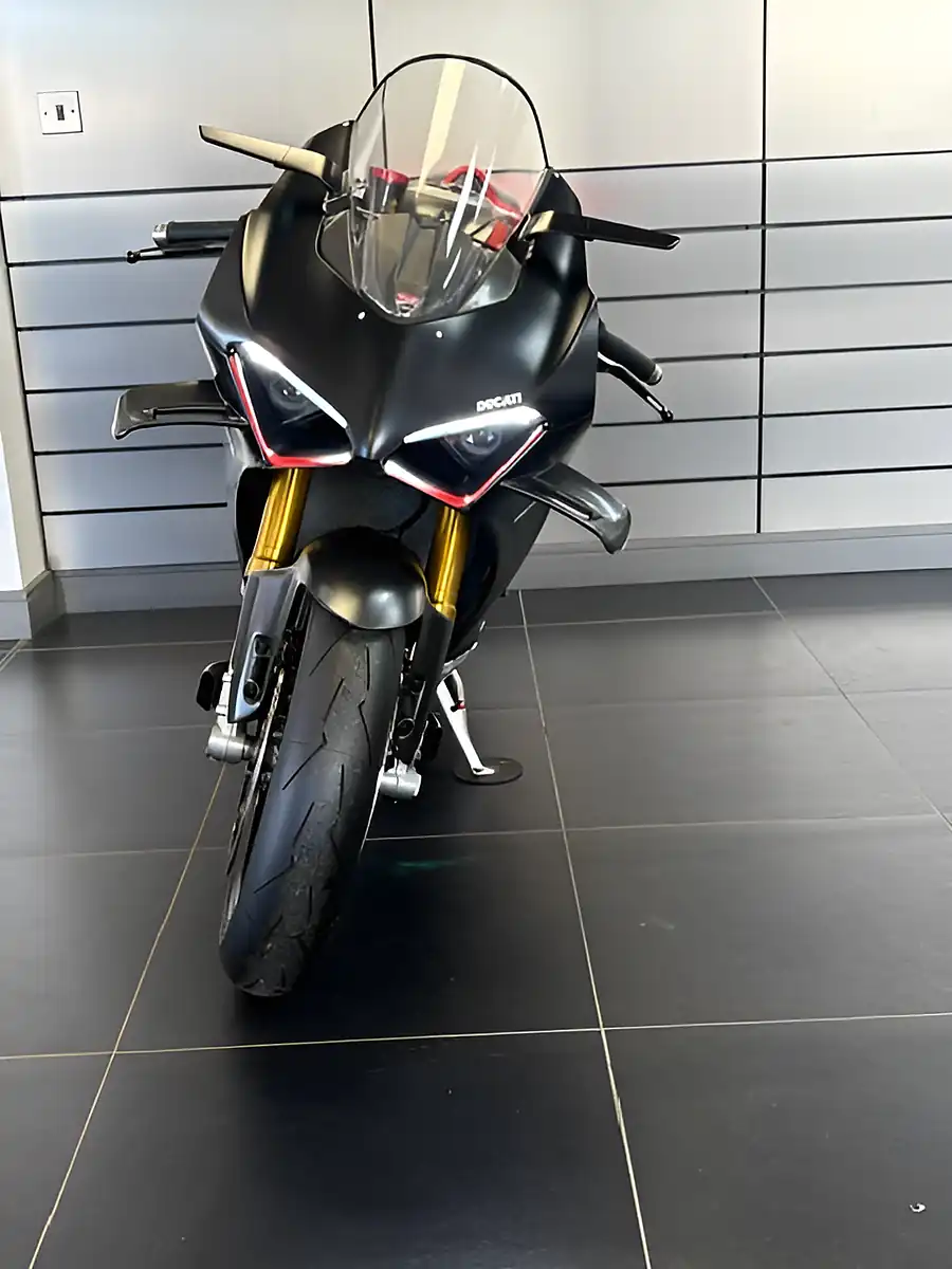 Used 2022 Ducati Panigale V4 SP2 Matt Black - Interior and Exterior details 10