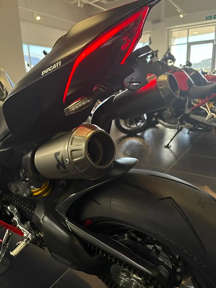 Used 2022 Ducati Panigale V4 SP2 Matt Black - Interior and Exterior details 7