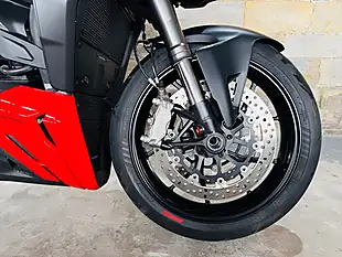 Used 2022 Ducati Streetfighter V2 Red - Interior and Exterior details 5