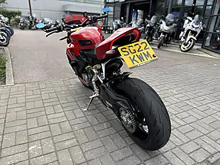 Used 2022 Ducati Streetfighter V2 Red - Interior and Exterior details 7