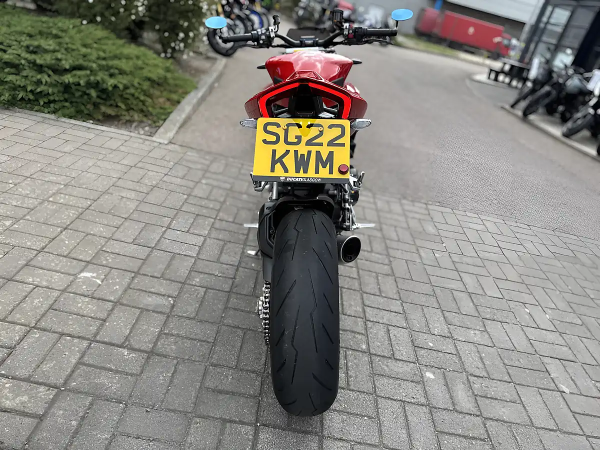 Used 2022 Ducati Streetfighter V2 Red - Interior and Exterior details 8