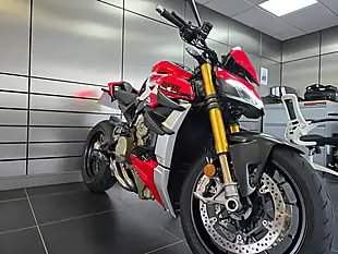Used 2022 Ducati Streetfighter V4 S Custom Graphics Kit - Interior and Exterior details 10