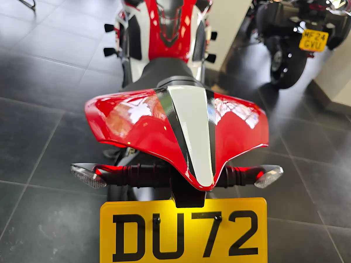 Used 2022 Ducati Streetfighter V4 S Custom Graphics Kit - Interior and Exterior details 11